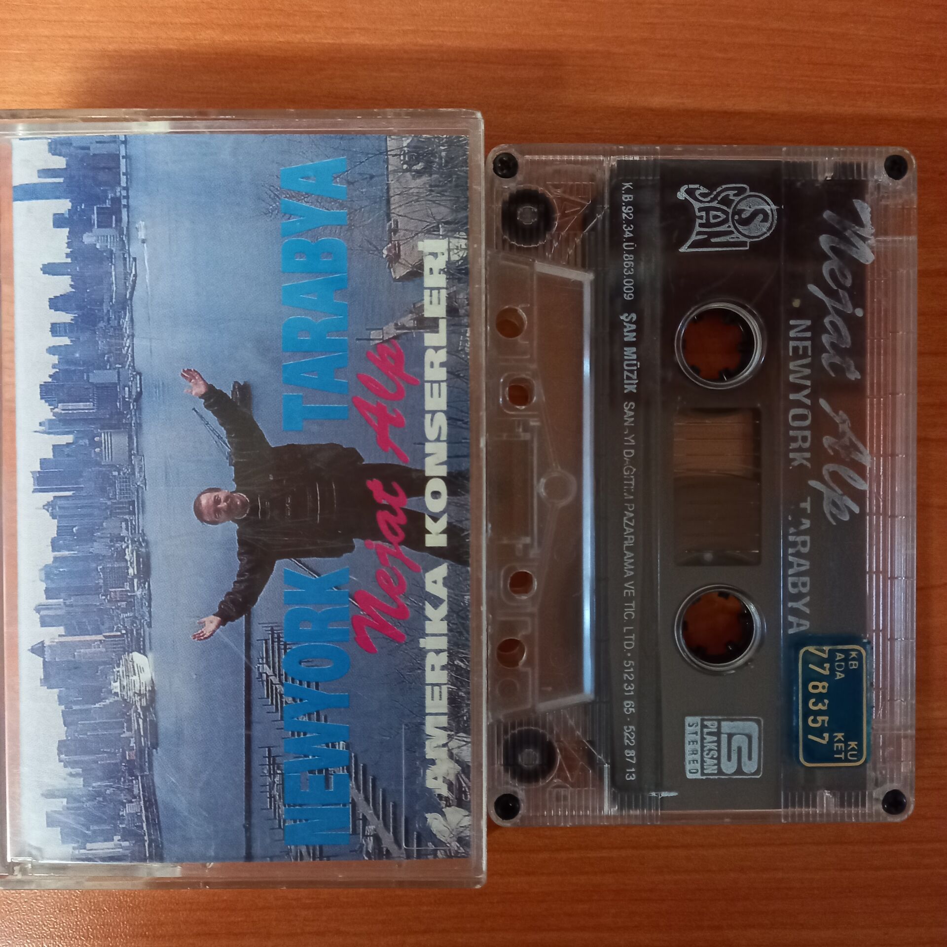 NEJAT ALP - AMERİKA KONSERLERİ / NEW YORK TARABYA (1992) - KASET 2.EL