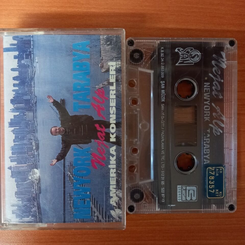 NEJAT ALP - AMERİKA KONSERLERİ / NEW YORK TARABYA (1992) - KASET 2.EL