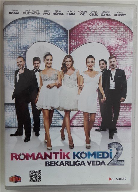 ROMANTİK KOMEDİ 2 - SİNEM KOBAL - ENGİN ALTAN DÜZYATAN - EROL ÖZLEVİ - DVD 2.EL