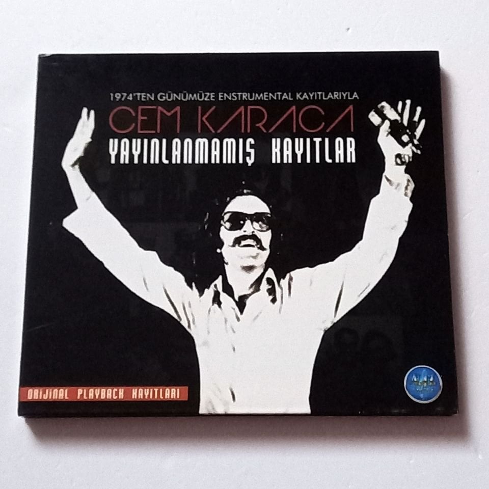 CEM KARACA - YAYINLANMAMIŞ KAYITLAR (2015) - CD DIGIPAK NAZ MÜZİK 2.EL