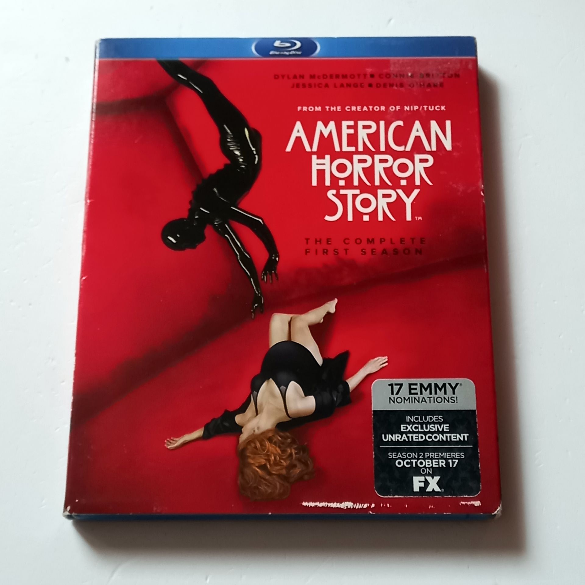 AMERICAN HORROR STORY / THE COMPLETE FIRST SEASON- 3 DİSK BLU-RAY SLIPCOVER REGION A 2.EL TR ALTYAZI YOKTUR