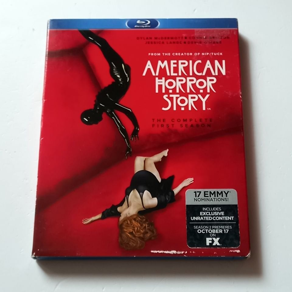 AMERICAN HORROR STORY / THE COMPLETE FIRST SEASON- 3 DİSK BLU-RAY SLIPCOVER REGION A 2.EL TR ALTYAZI YOKTUR
