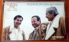 MODERN FOLK ÜÇLÜSÜ - MÜZİĞİMİZDE BİR DOĞRU NOTA ÖYKÜSÜ (YAPI KREDİ) KASET 2.EL