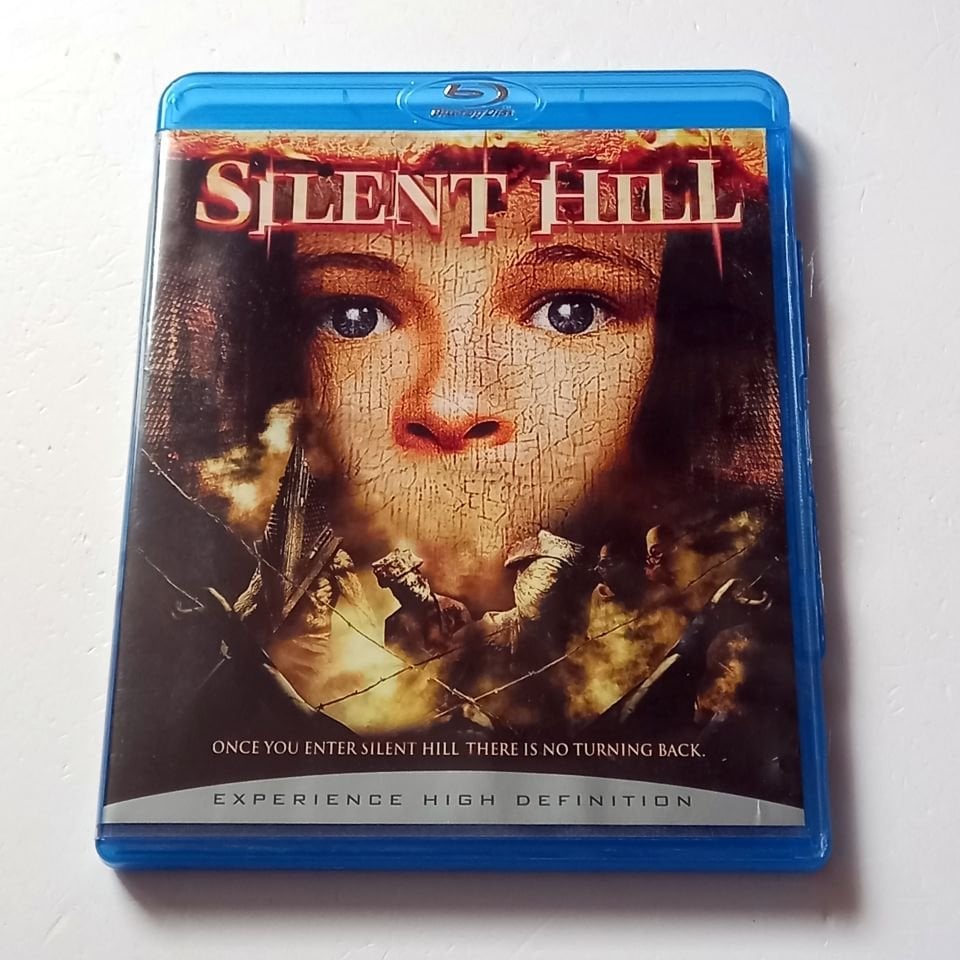 SILENT HILL - RADHA MITCHELL, SEAN BEAN - YÖN.: CHRISTOPHE GANS - BLU-RAY REGION A 2.EL TR ALTYAZI YOKTUR