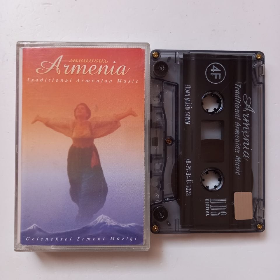 GELENEKSEL ERMENİ MÜZİĞİ / ARMENIA (1999) - KASET 2.EL