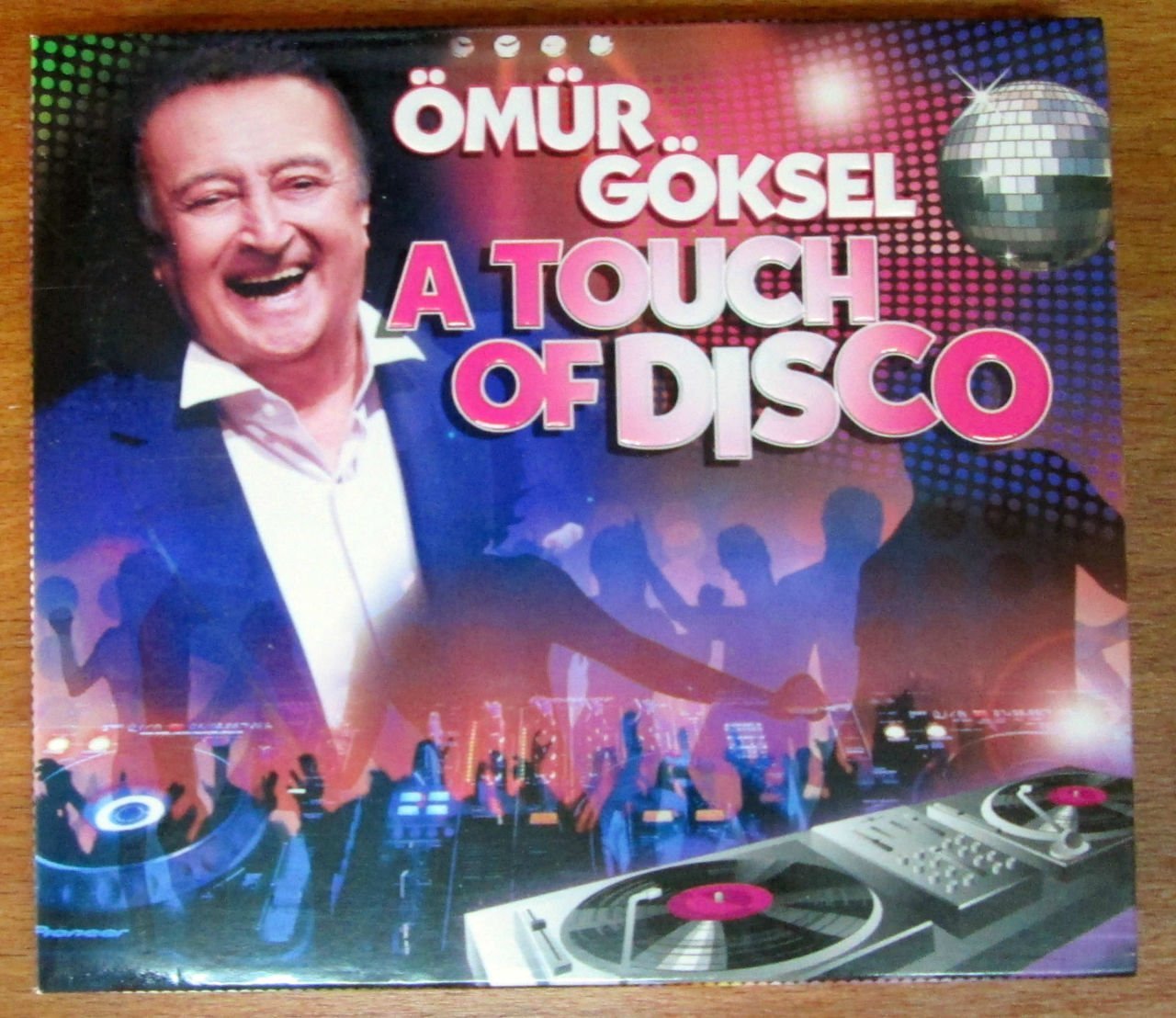 ÖMÜR GÖKSEL - A TOUCH OF DISCO - CD 2.EL