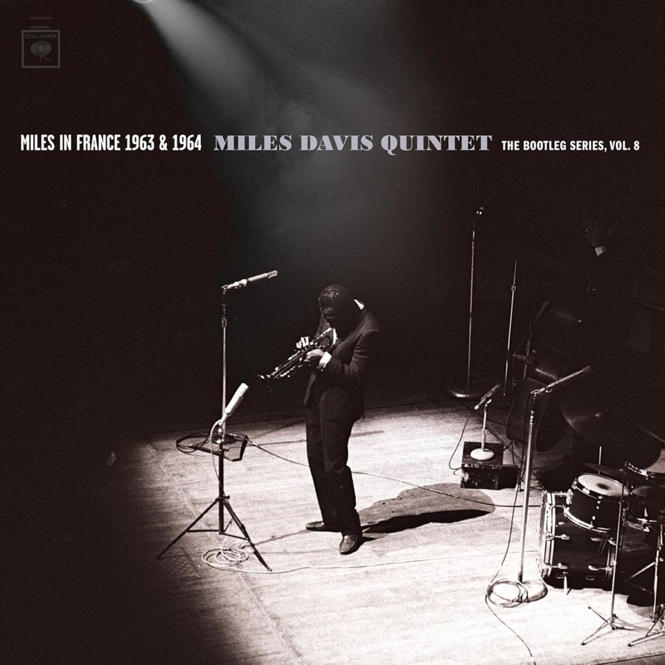 MILES DAVIS - KUTUSU HAFİF HASARLI MILES IN FRANCE 1963 & 1964 / BOOTLEG SERIES VOL 8 (2024) - 8LP BOX SET SIFIR PLAK
