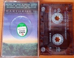 EARTHRISE II - ARTISTS FOR THE ENVIRONMENT / DIRE STRAITS GENESIS QUEEN SEAL (1996) RAKS CASSETTE MADE IN TURKEY ''USED''
