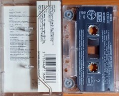 UB40 - THE BEST OF VOLUME ONE (1987) - KASET MADE IN FRANCE 2.EL