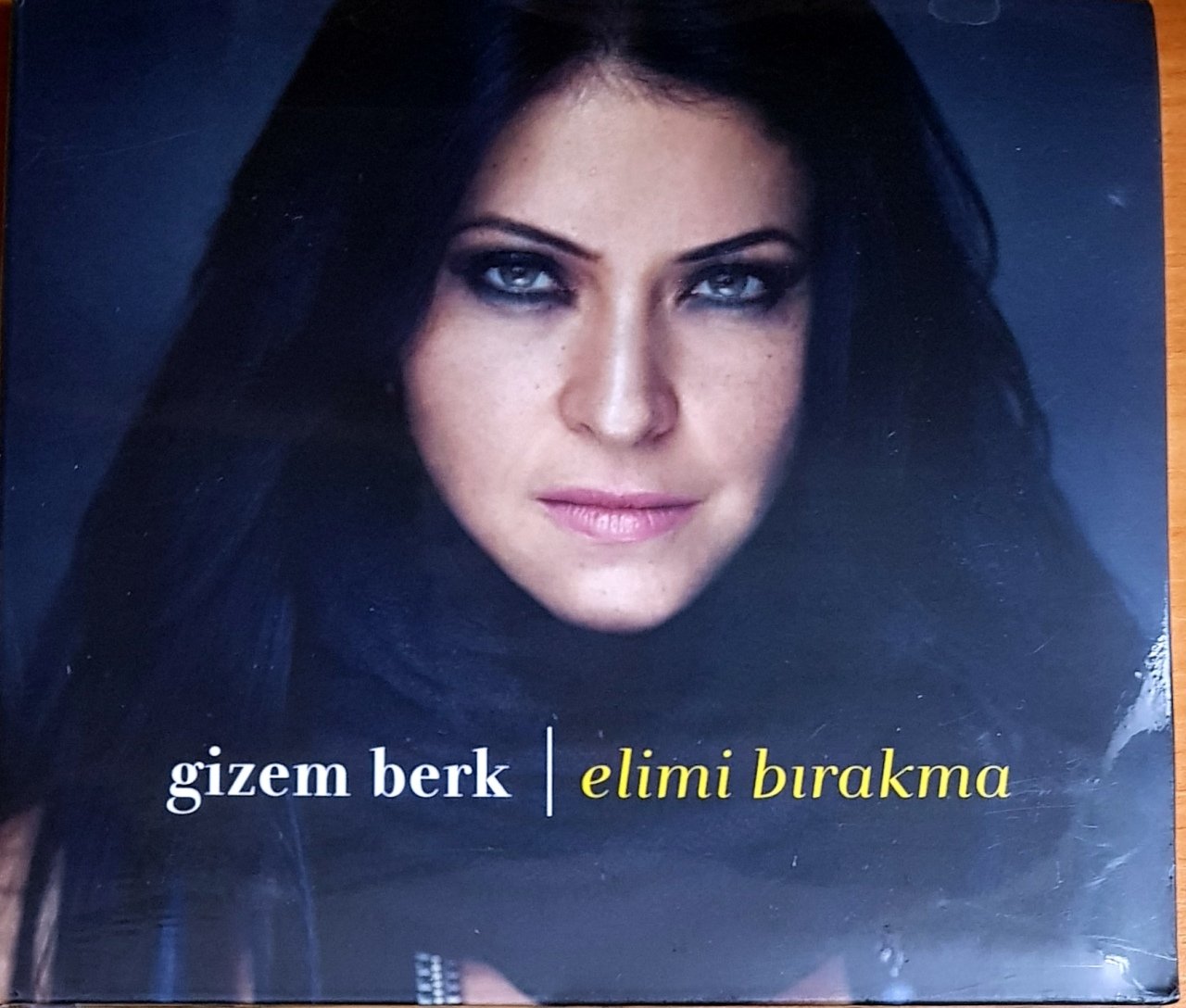 GİZEM BERK - ELİMİ BIRAKMA (2015) ADA MÜZİK CD SIFIR