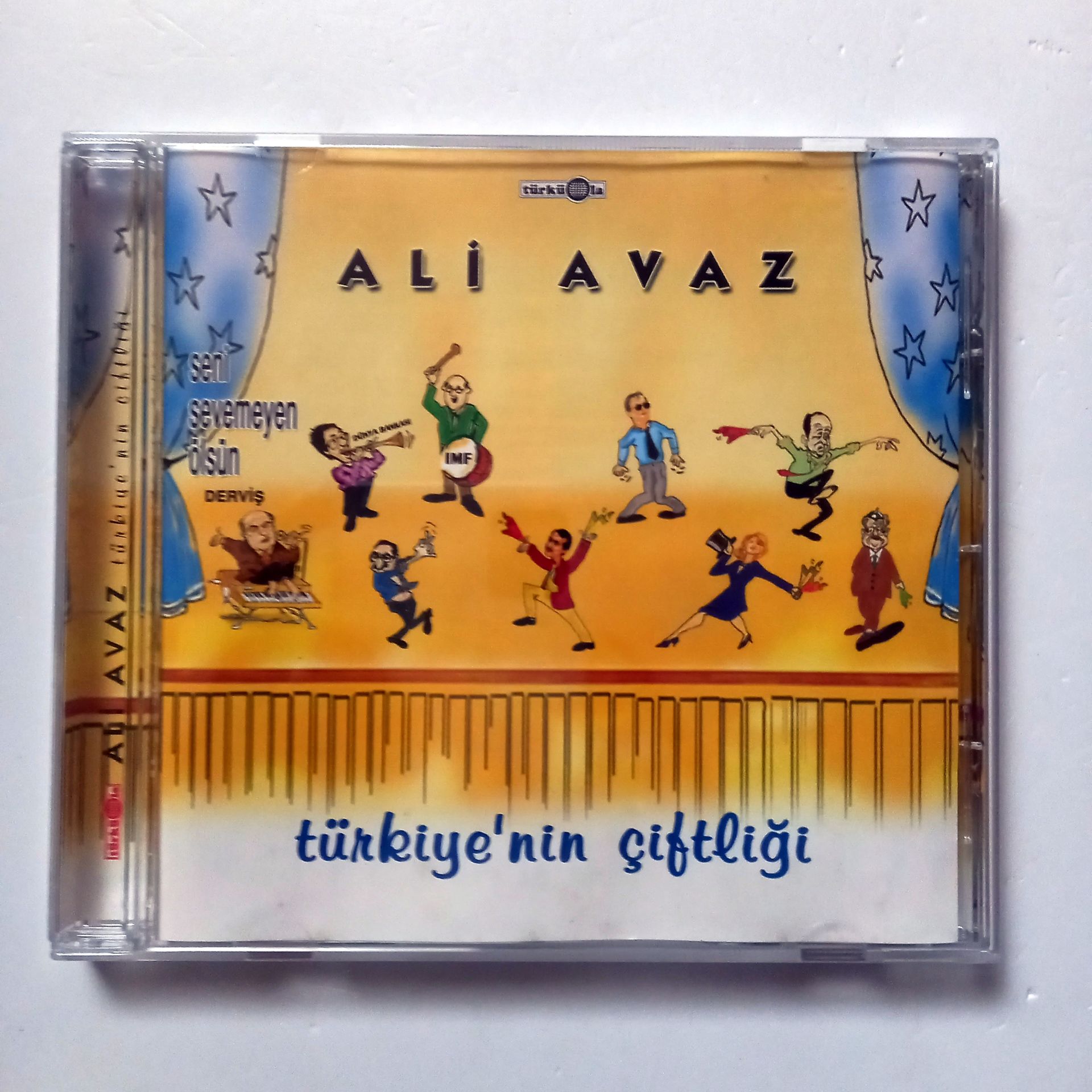ALİ AVAZ - TÜRKİYE\'NİN ÇİFTLİĞİ (1988) - CD 2.EL