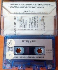 ELTON JOHN - ICE ON FIRE (1985) PLAKSAN CASSETTE MADE IN TURKEY ''USED''
