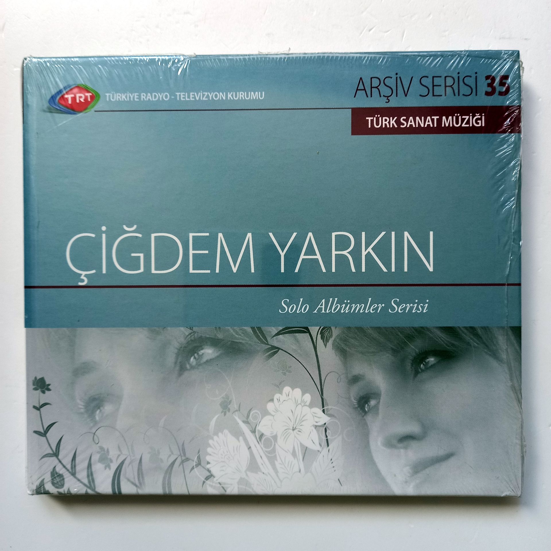 ÇİĞDEM YARKIN / TÜRK SANAT MÜZİĞİ / TRT ARŞİV SERİSİ 35 - CD SIFIR