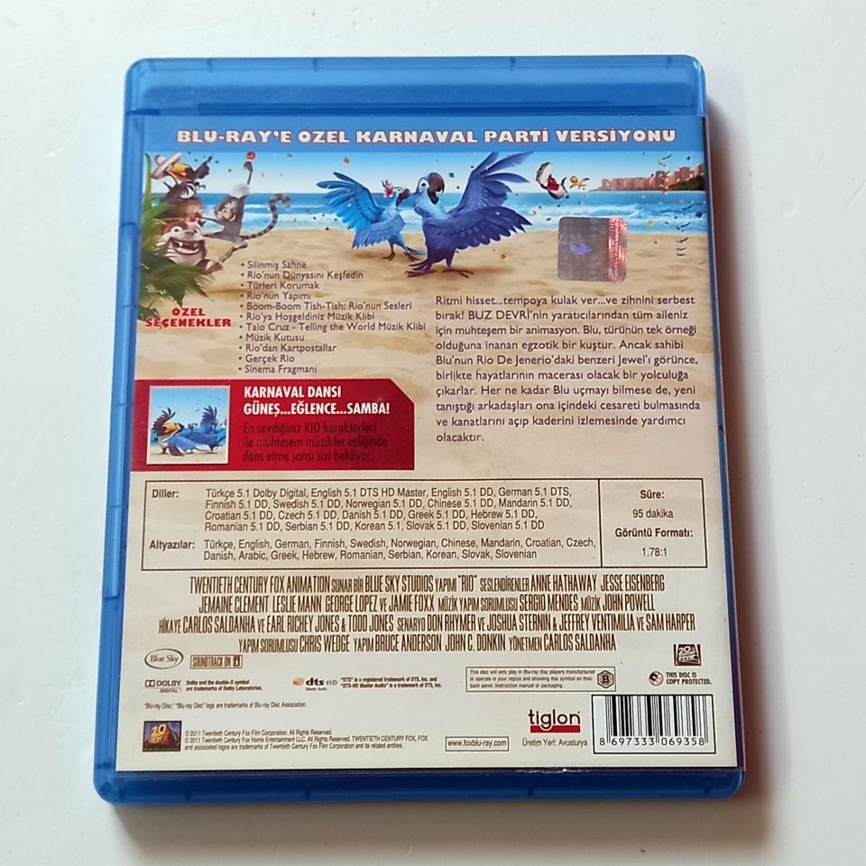 RIO - ANİMASYON - SES.: ANNE HATHAWAY, JESSE EISENBERG - BLU-RAY 2. EL