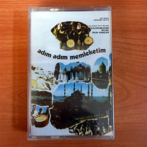 FOLKLORUMUZDAN SEÇME OYUN HAVALARI / ADIM ADIM MEMLEKETİM - KASET SIFIR