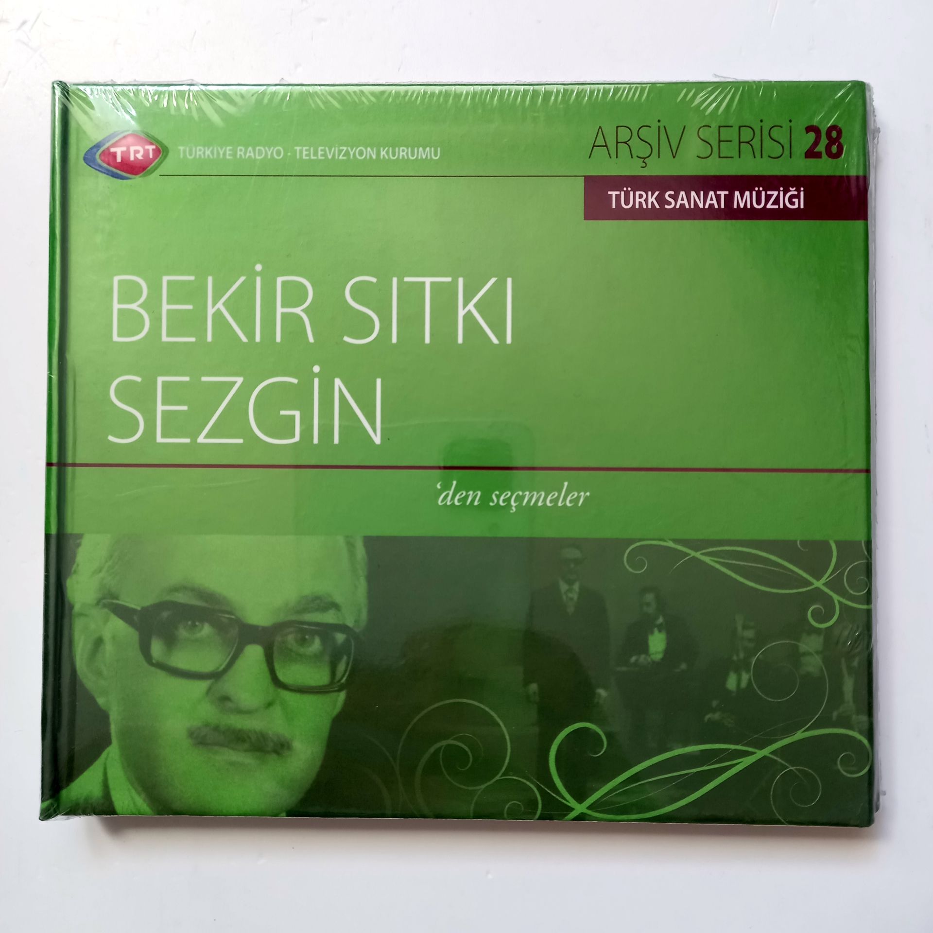 BEKİR SITKI SEZGİN'DEN SEÇMELER / TÜRK SANAT MÜZİĞİ / TRT ARŞİV SERİSİ 28 - CD SIFIR