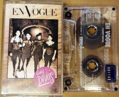 EN VOGUE - FUNKY DIVAS (1992) MMY CASSETTE MADE IN TURKEY ''USED''