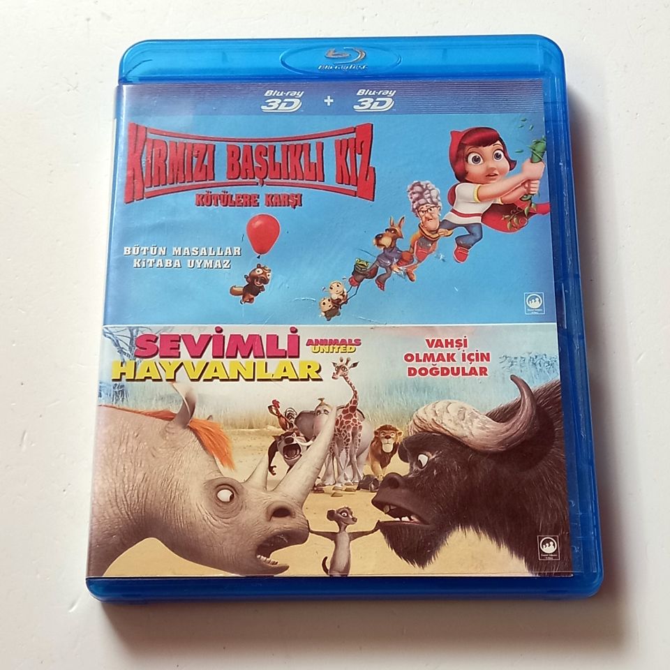 KIRMIZI BAŞLIKLI KIZ KÖTÜLERE KARŞI / SEVİMLİ HAYVANLAR - ANİMASYON 2 FİLM - BLU-RAY İKİ DİSK 2.EL