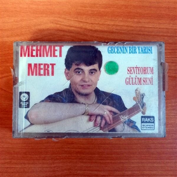 MEHMET MERT - GECENİN BİR YARISI / SEVİYORUM GÜLÜM SENİ (1992) - KASET ALTINSES SIFIR