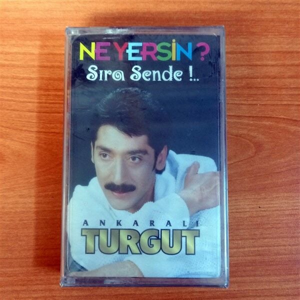 ANKARALI TURGUT - NE YERSİN / SIRA SENDE (1995) - KASET EMİR MÜZİK SIFIR
