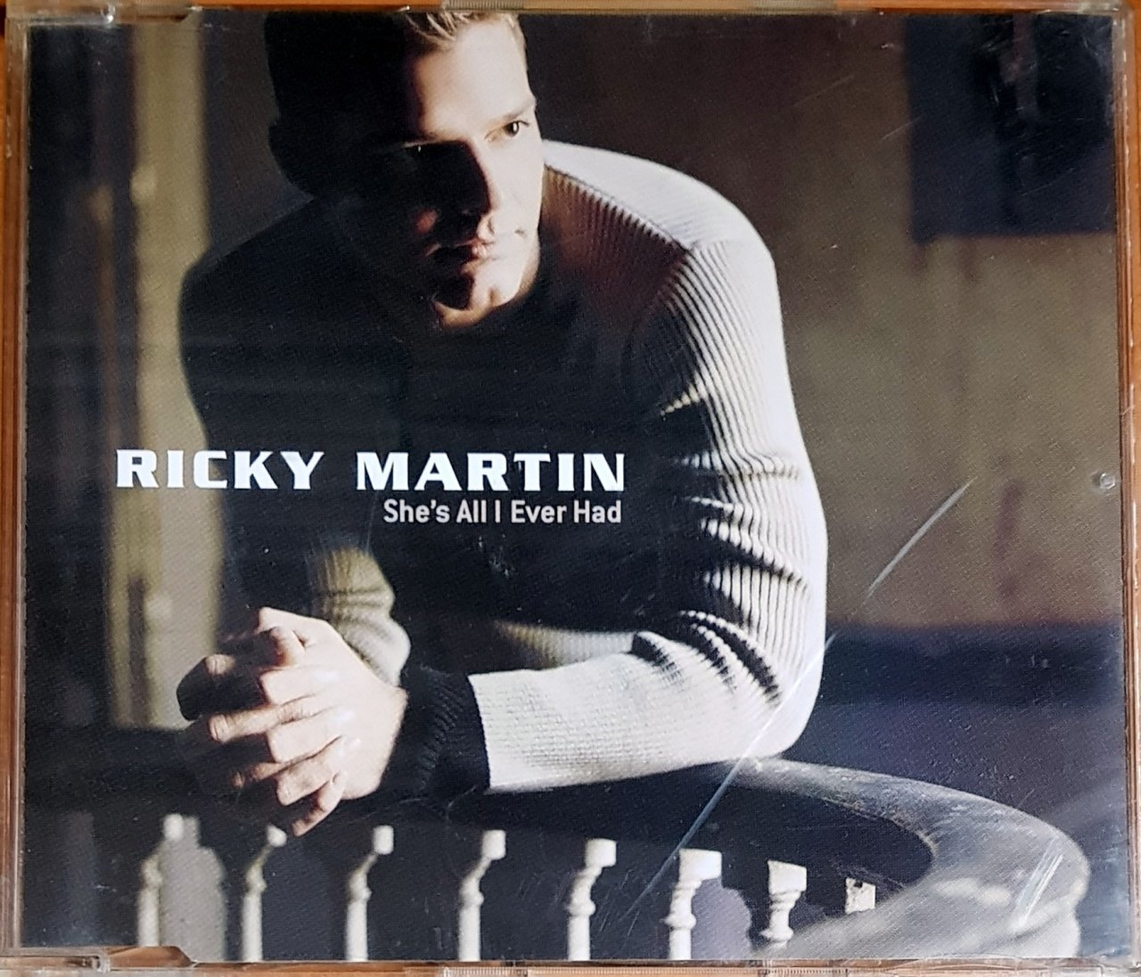 RICKY MARTIN - SHE'S ALL I EVER HAD (1999) COLUMBIA SINGLE CD 2.EL