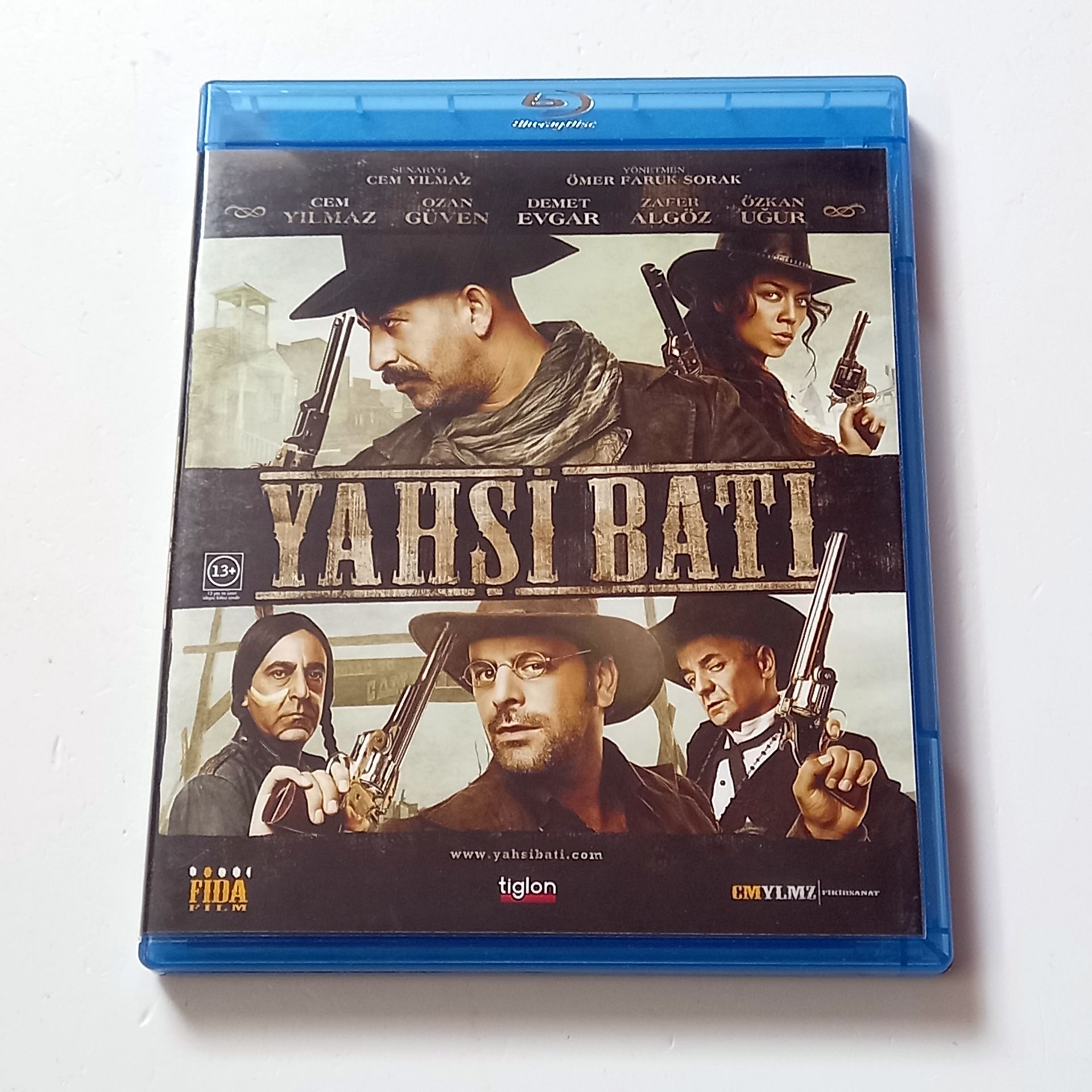 YAHŞİ BATI - CEM YILMAZ, OZAN GÜVEN, DEMET EVGAR, YÖN.: ÖMER FARUK SORAK - BLU-RAY 2.EL