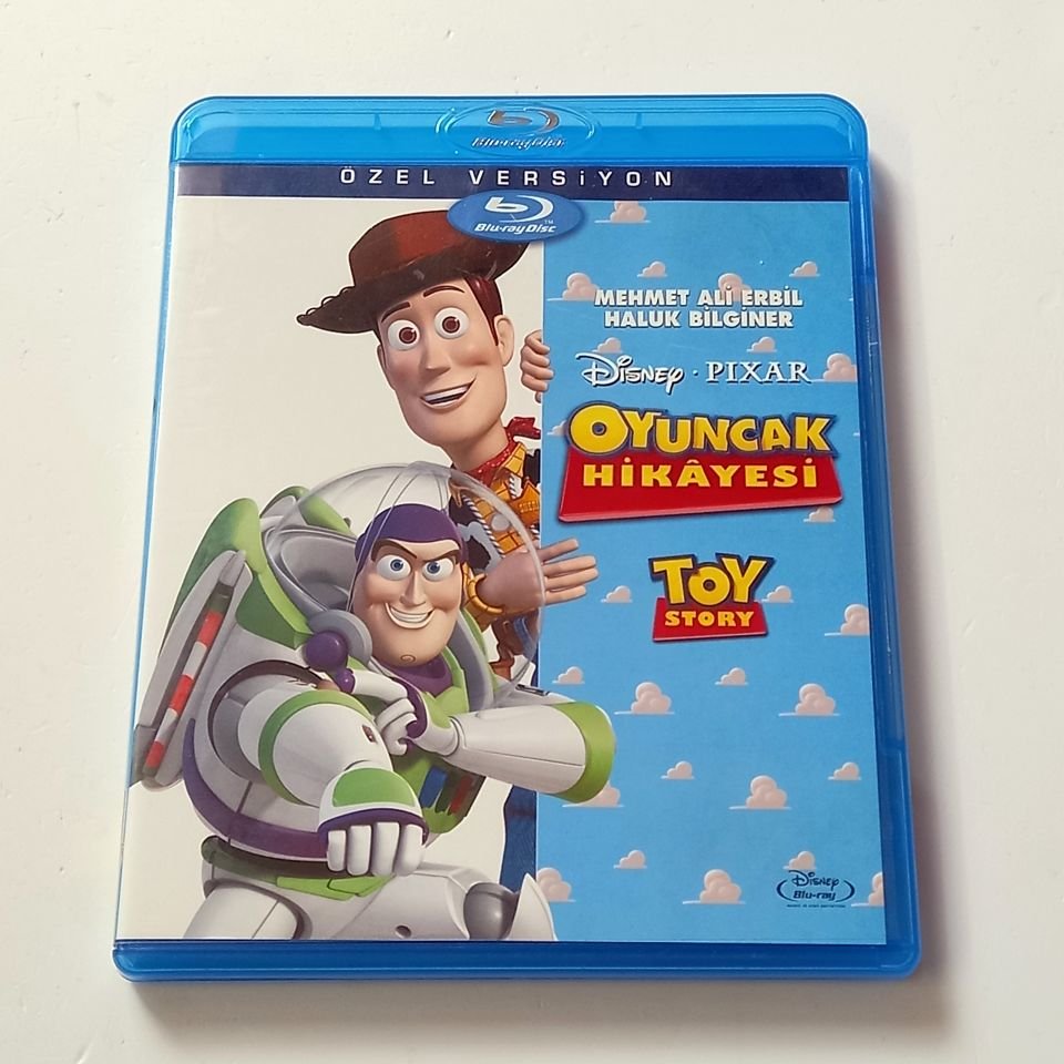 OYUNCAK HİKAYESİ / TOY STORY - PIXAR ANİMASYON - SES.: TOM HANKS, TIM ALLEN / MEHMET ALİ ERBİL, HALUK BİLGİNER - BLU-RAY 2.EL