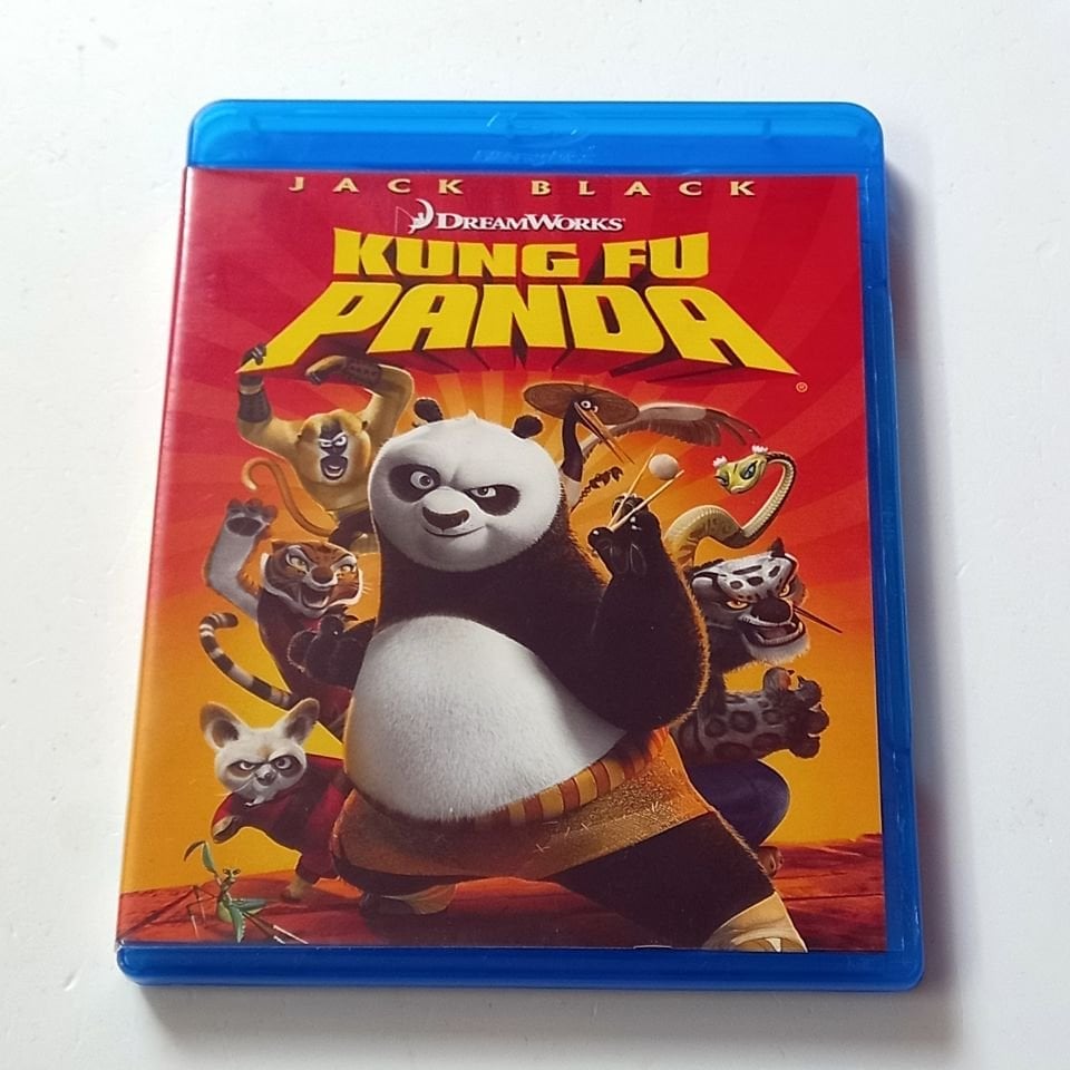 KUNG FU PANDA - DREAMWORKS ANİMASYON - SES.: JACK BLACK, ANGELINA JOLIE, JACKIE CHAN - BLU-RAY 2.EL