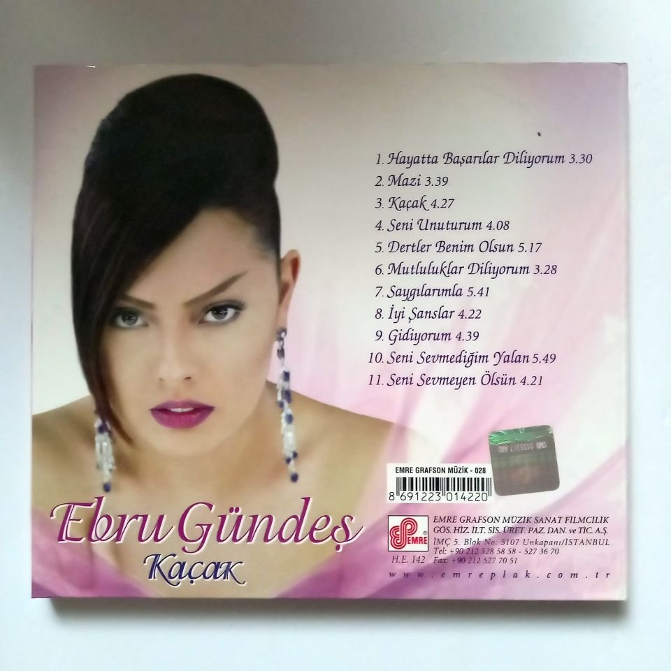 EBRU GÜNDEŞ – KAÇAK (2006) - CD 2.EL