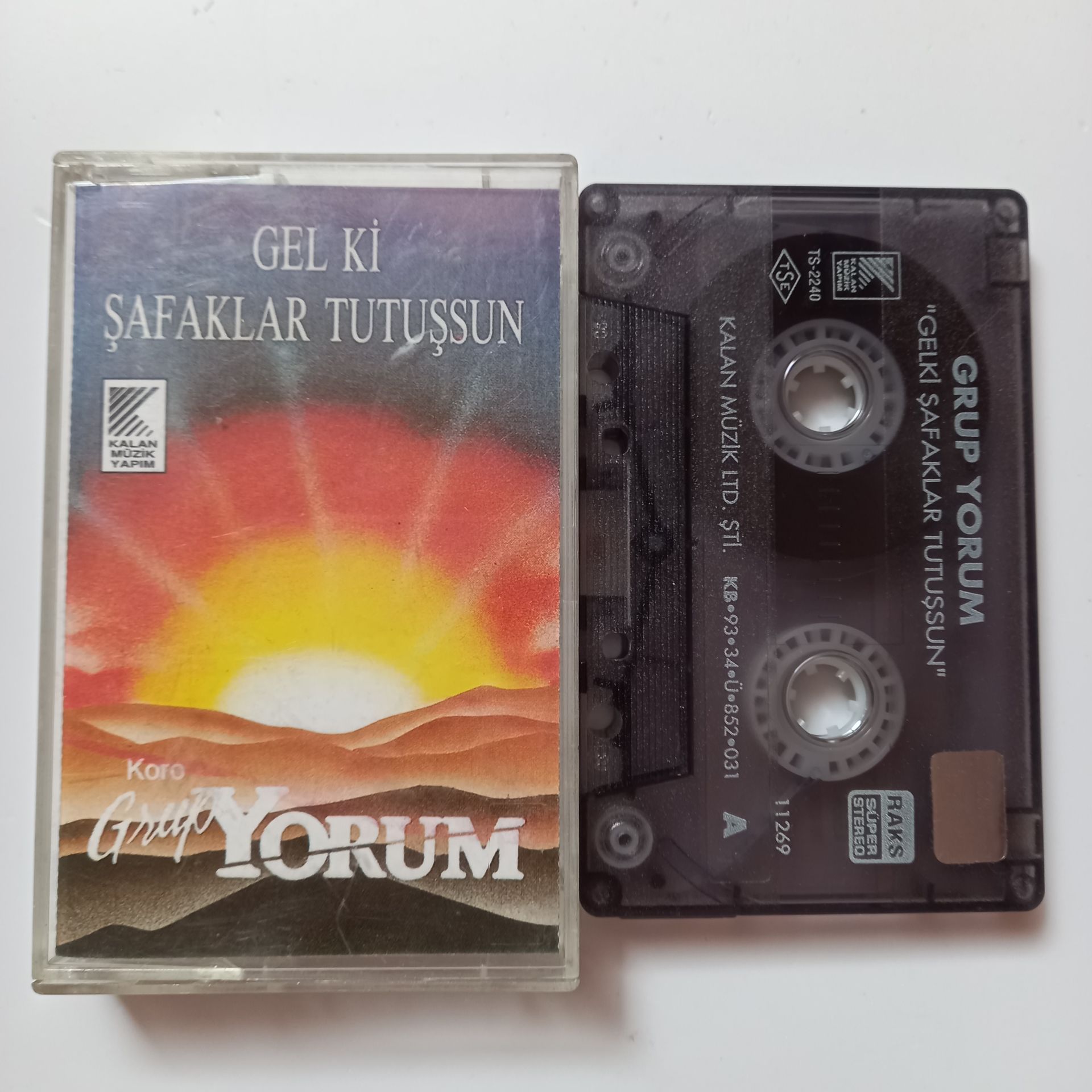 GRUP YORUM - GEL Kİ ŞAFAKLAR TUTUŞSUN (1993) - KASET 2.EL