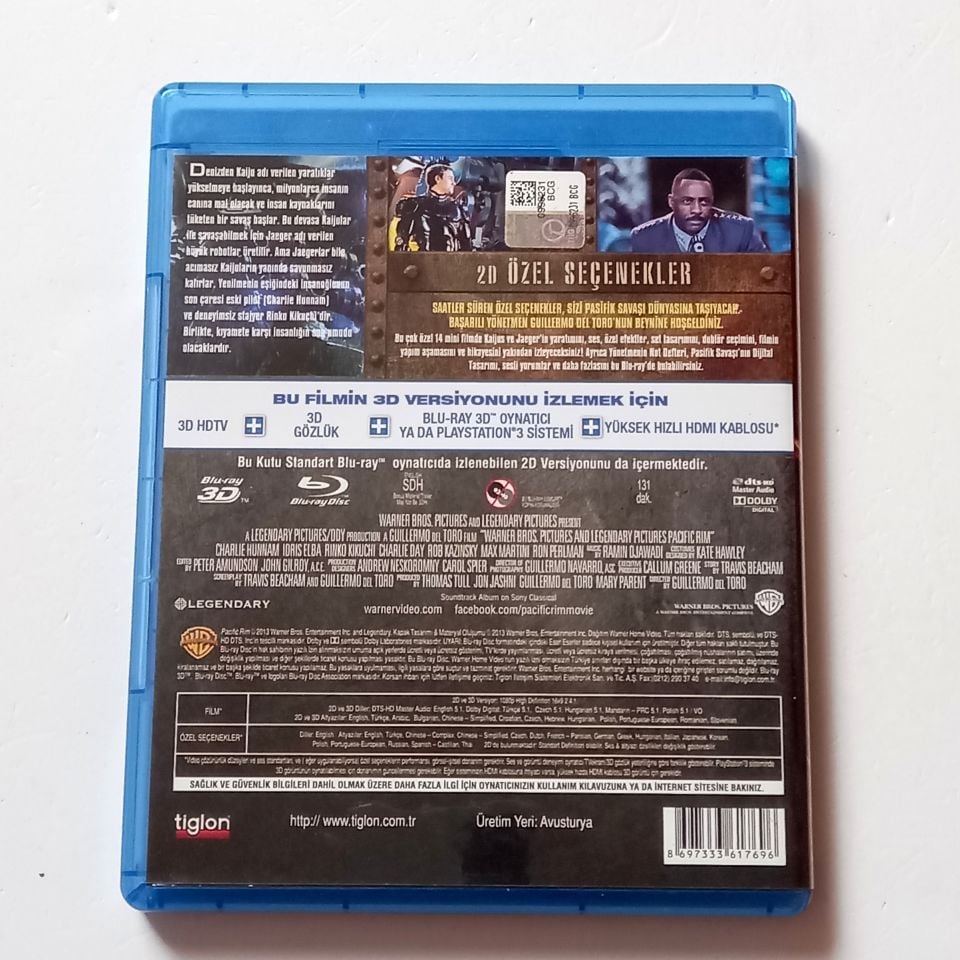 PACIFIC RIM 3D / PASİFİK SAVAŞI - CHARLIE HUNNAM, IDRIS ELBA - YÖN.: GUILLERMO DEL TORO - 2 BLU-RAY + BLU-RAY 3D ÜÇ DİSK 2.EL