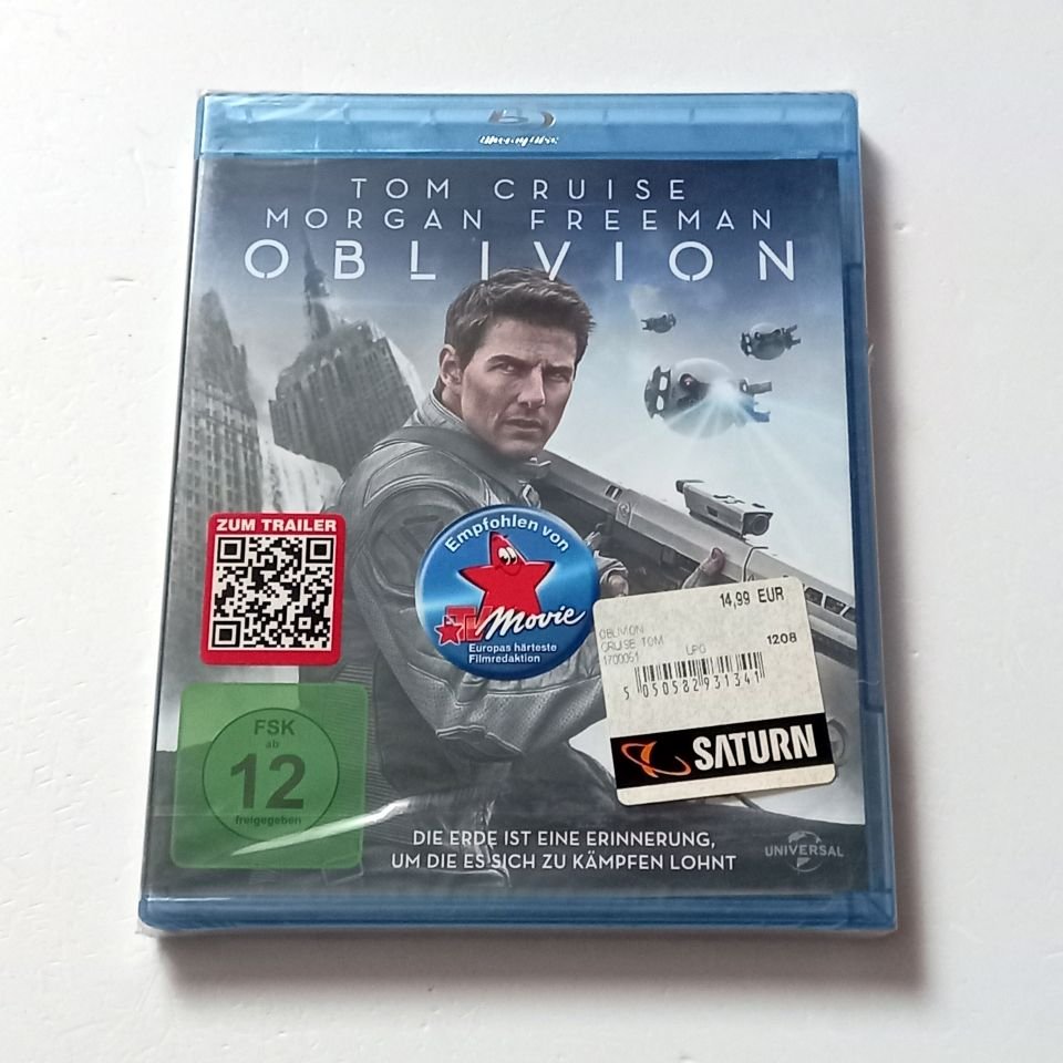 OBLIVION - TOM CRUISE, MORGAN FREEMAN, ANDREA RISEBOROUGH - YÖN.: JOSEPH KOSINSKI - BLU-RAY SIFIR