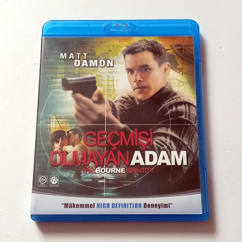 GEÇMİŞİ OLMAYAN ADAM / THE BOURNE IDENTITY - MATT DAMON, FRANKA POTENTE - YÖN.: DOUG LIMAN - BLU-RAY 2.EL