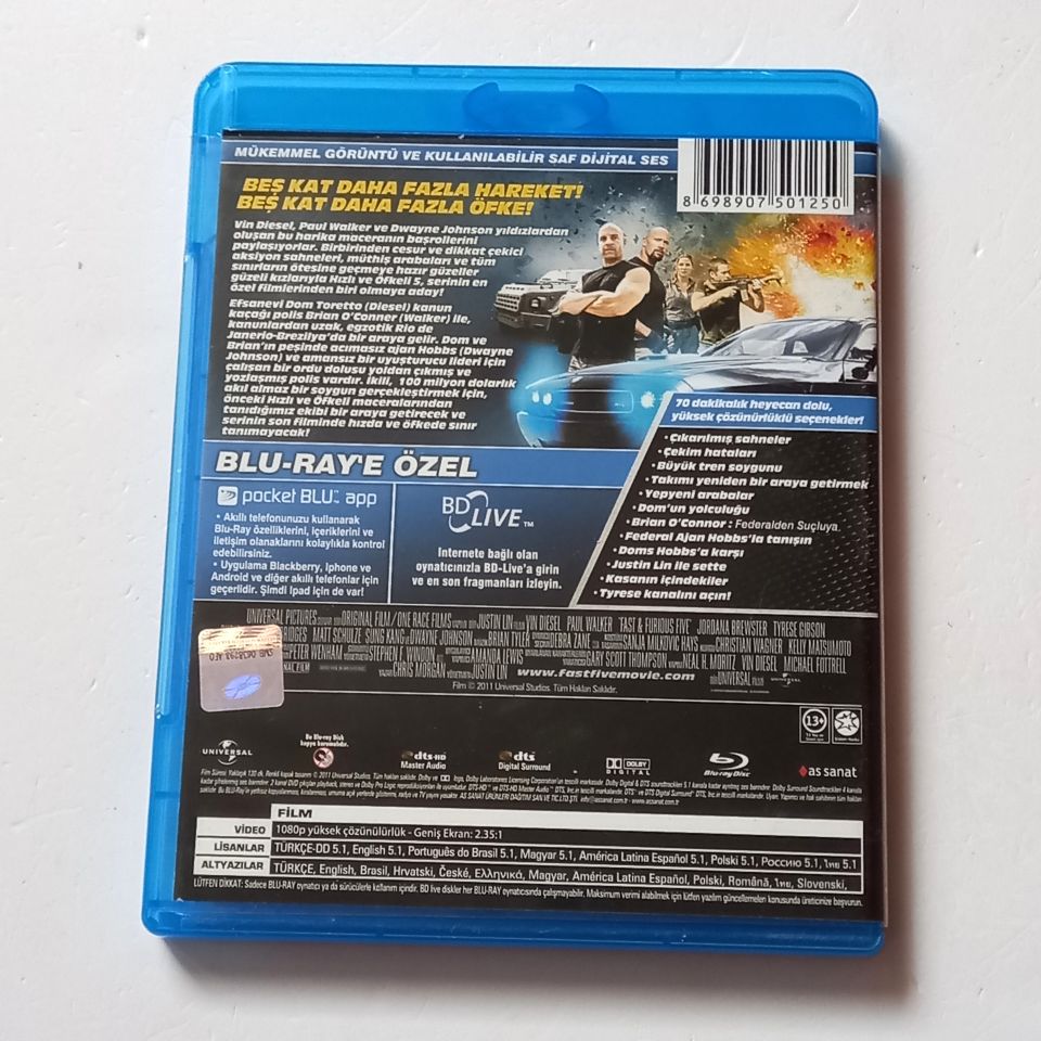 HIZLI VE ÖFKELİ 5 RIO SOYGUNU / FAST & FURIOUS 5 RIO HEIST - VIN DIESEL, PAUL WALKER, DWAYNE JOHNSON - YÖN.: JUSTIN LIN - BLU-RAY 2.EL
