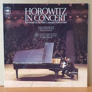 HOROWITZ IN CONCERT / RECORDED AT HIS 1966 CARNEGIE HALL RECITALS / SCHUMANN, SCRIABIN, DEBUSSY, CHOPIN, LISZT - LP 2.EL PLAK