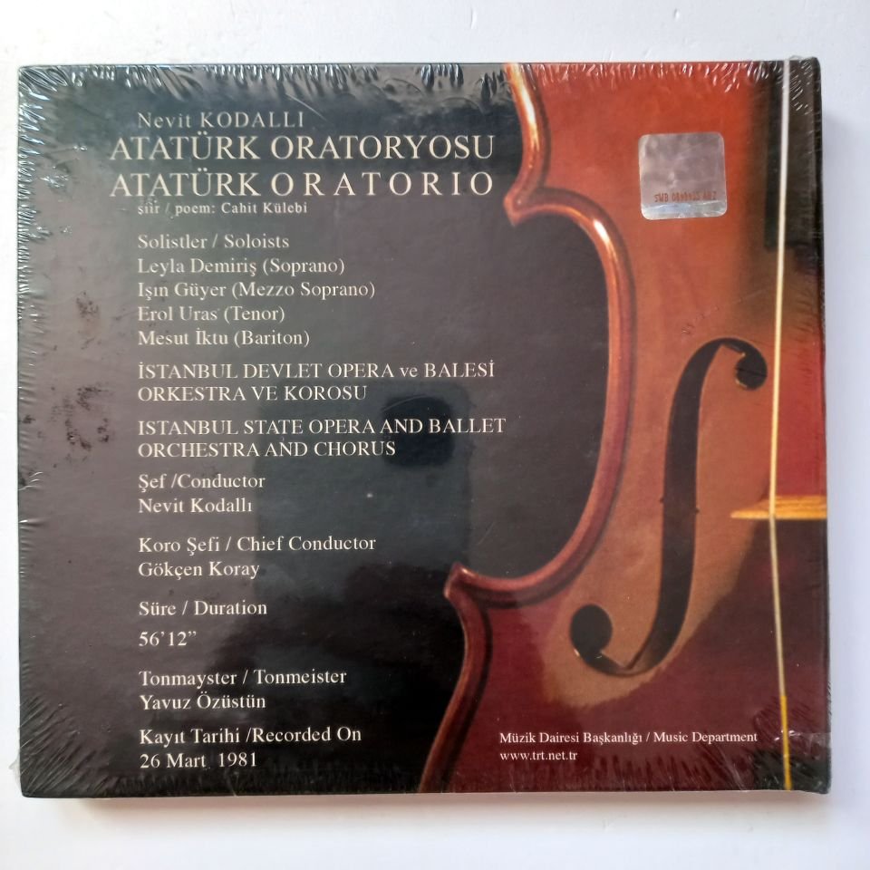 İSTANBUL DEVLET OPERA VE BALESİ ORKESTRA VE KOROSU / NEVİT KODALLI - ATATÜRK ORATORYOSU / TRT ARŞİV SERİSİ - CD SIFIR