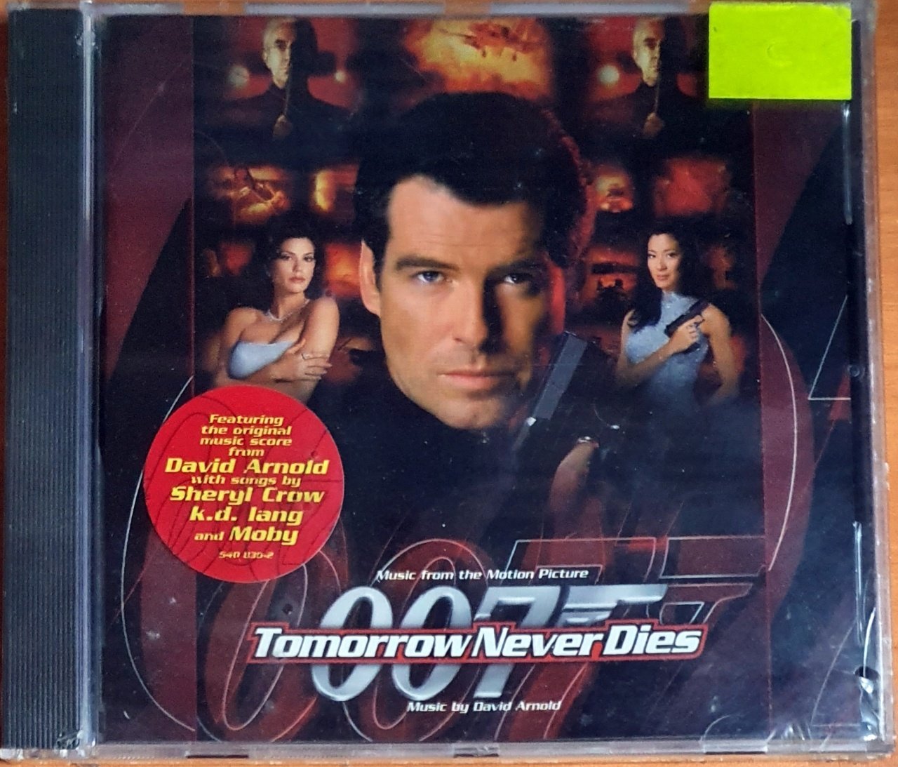 TOMORROW NEVER DIES SOUNDTRACK / DAVID ARNOLD, SHERYL CROW, K.D. LANG, MOBY (1997) - CD 2.EL