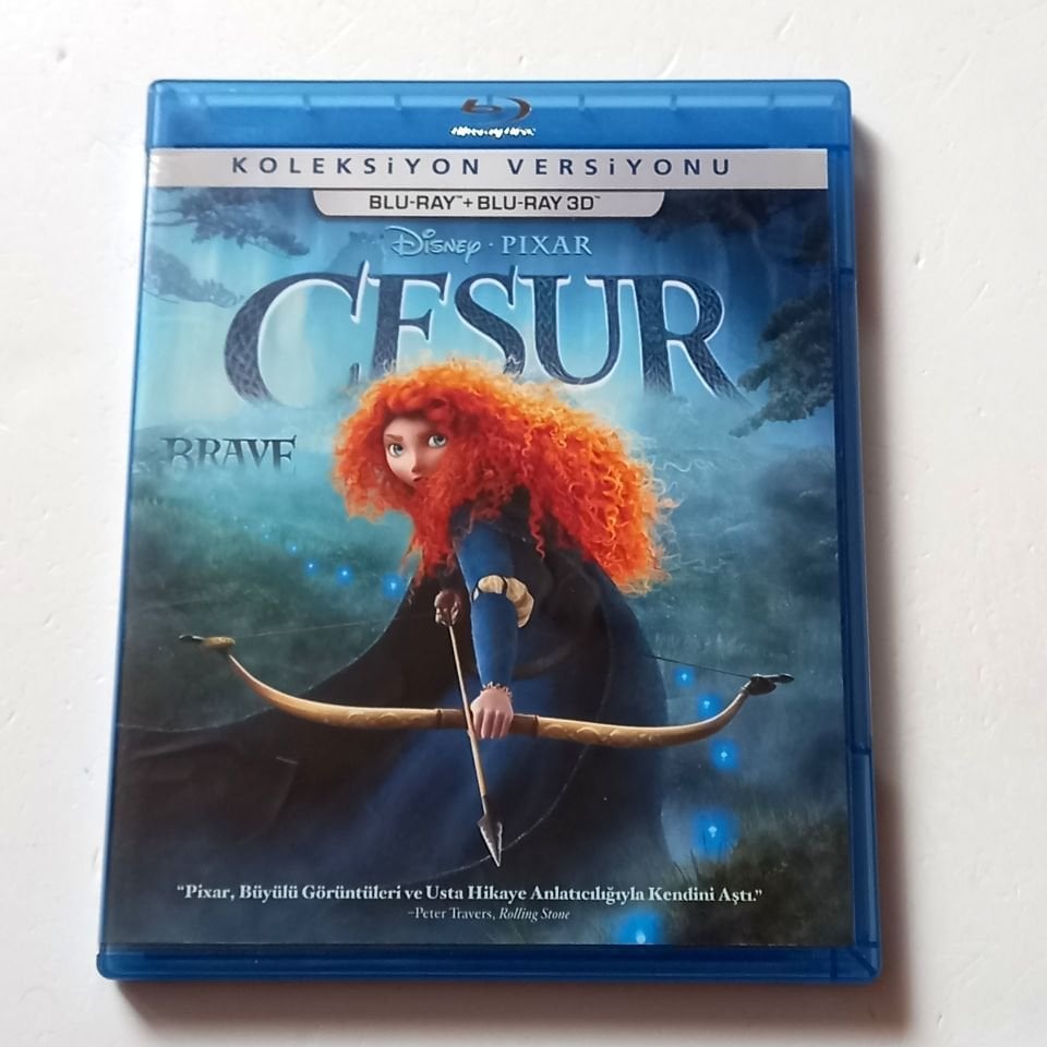 CESUR / BRAVE - PIXAR ANİMASYON - YÖN.: MARK ANDREWS, BRENDA CHAPMAN, STEVE PURCELL - İKİ DİSK BLU-RAY + BLU-RAY 3D KOLEKSİYON VERSİYONU 2.EL