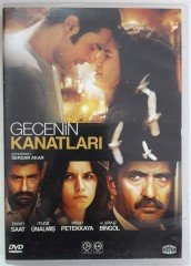 GECENİN KANATLARI - BEREN SAAT - MURAT ÜNALMIŞ - ERKAN PETEKKAYA - SERDAR AKAR - DVD 2.EL