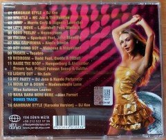 DANCE HITS REMIXES SPECIAL / GANGNAM STYLE WHISTLE TACATA CD 2.EL