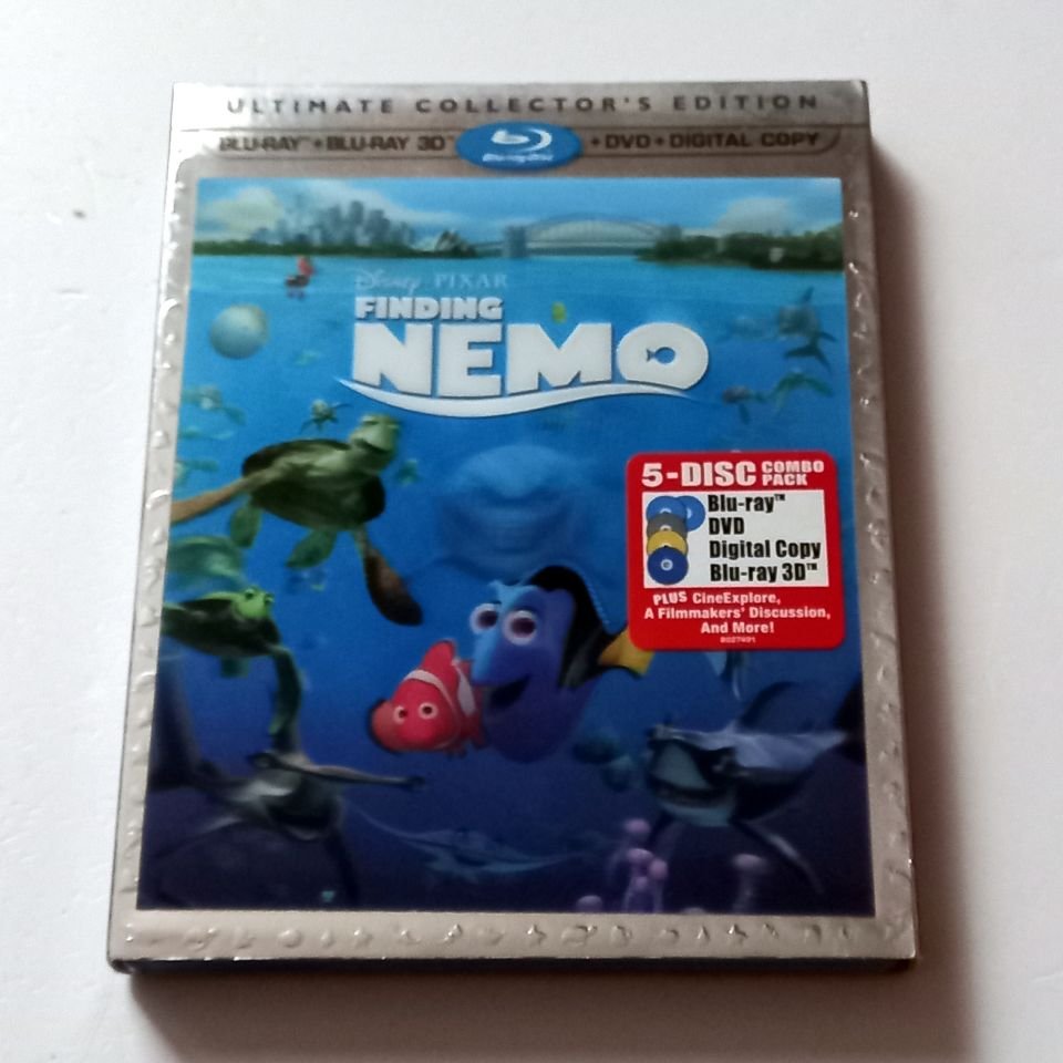 FINDING NEMO - ANIMATION - YÖN.: ANDREW STANTON - BLU-RAY + 3D BLU-RAY + DVD 3-DISC SET ULTIMATE COLLECTOR\'S EDITION HOLOGRAM SLIPCOVER REGION FREE TÜRKÇE ALTYAZI YOKTUR  2.EL