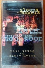 NEIL YOUNG AND CRAZY HORSE - SLEEPS WITH ANGELS CASSETTE MADE IN TURKEY ''NEW''
