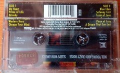 NEIL YOUNG AND CRAZY HORSE - SLEEPS WITH ANGELS CASSETTE MADE IN TURKEY ''NEW''