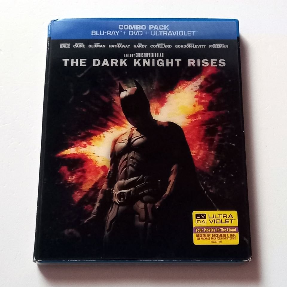 THE DARK KNIGHT RISES - CHRISTIAN BALE, MICHAEL CAINE, GARY OLDMAN - YÖN.: CHRISTOPHER NOLAN - BLU-RAY + DVD HOLOGRAM SLIPCASE SLIPCASE SIFIR 1. BÖLGE TR ALTYAZI YOKTUR