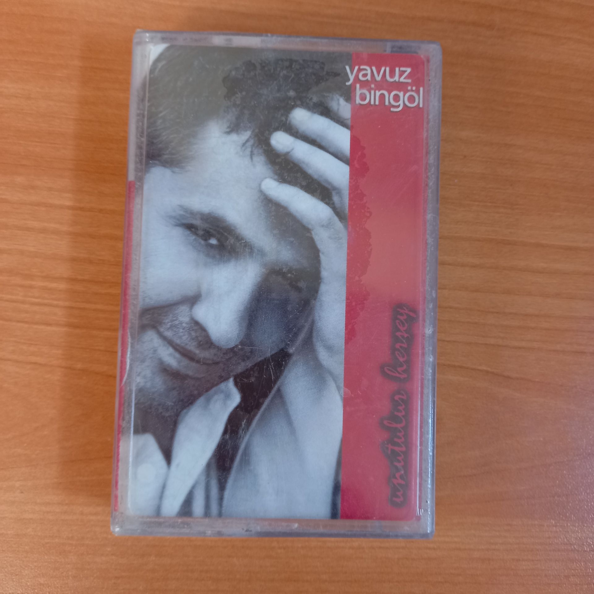 YAVUZ BİNGÖL - UNUTULUR HERŞEY (2004) - KASET SIFIR