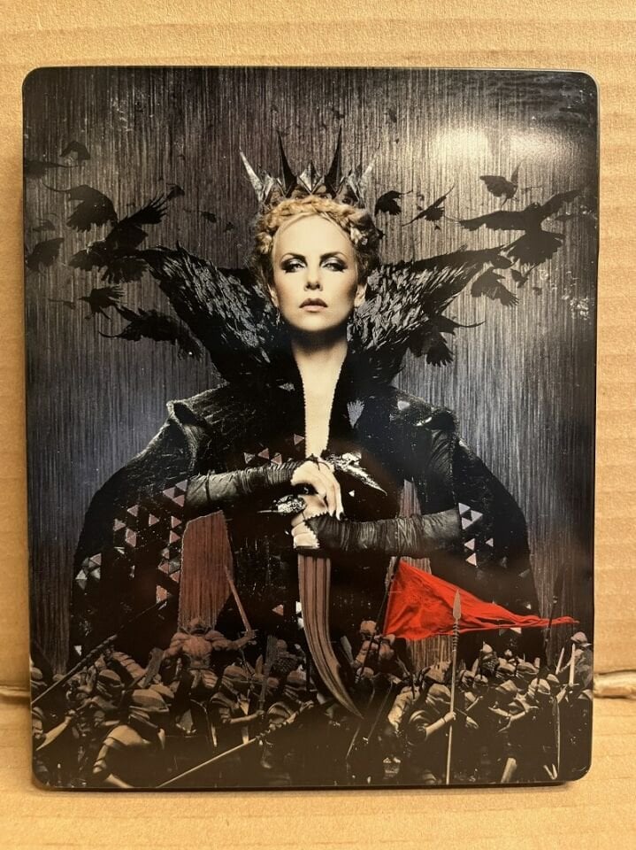 SNOW WHITE AND THE HUNTSMAN - PAMUK PRENSES VE AVCI - CHARLIZE THERON - STEELBOOK METAL KUTU BLU RAY 2.EL