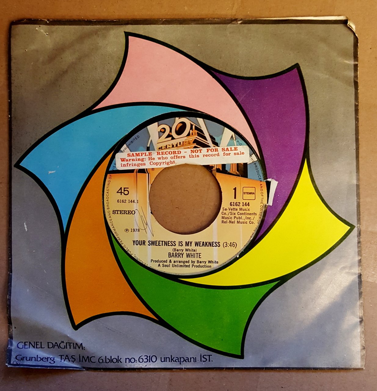 BARRY WHITE - YOUR SWEETNESS IS MY WEAKNESS / IT'S ONLY LOVE DOING ITS THING (1978) - 7'' 45 DEVİR SINGLE PLAK