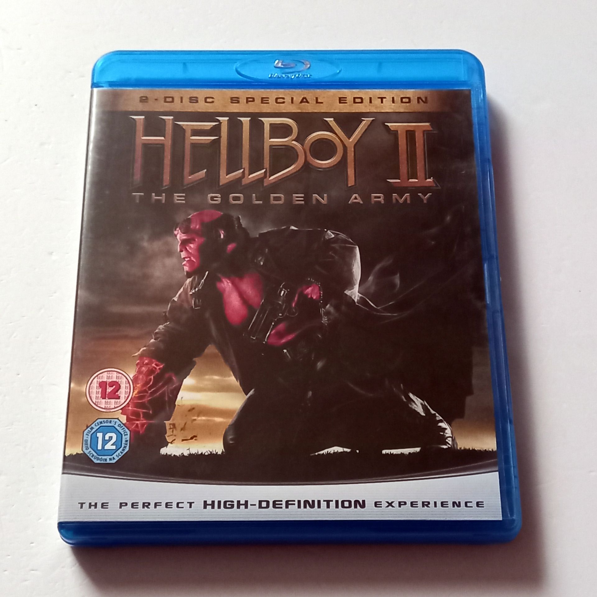 HELLBOY II: THE GOLDEN ARMY - RON PEARLMAN, SELMA BLAIR - YÖN.: GUILLERMO DEL TORO - BLU-RAY + DVD 2-DISC SPECIAL EDITION  REGION FREE TÜRKÇE ALTYAZI YOKTUR 2.EL