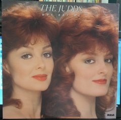 THE JUDDS WYNONNA AND NAOMI - WHY NOT ME (1984) - 2.EL PLAK
