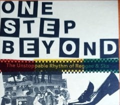 ONE STEP BEYOND / THE UNSTOPPABLE RHYTHM OF REGGAE & SKA / UB40, THE SPECIALS, JIMMY CLIFF, PETER TOSH, MADNESS (2008) - CD STARBUCKS ENTERTAINMENT 2.EL